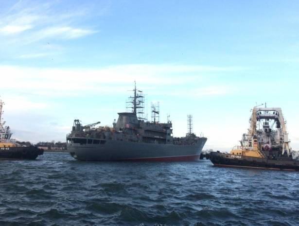 Судно Балтийского флота отправилось в «трудовой круиз» по Средиземноморью