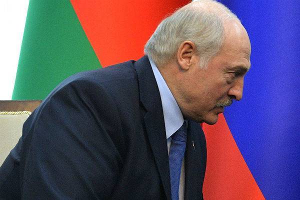Лукашенко нашел вокруг Белоруссии дугу нестабильности