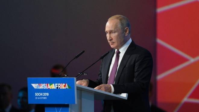 Россия будет наращивать присутствие в Африке — Путин