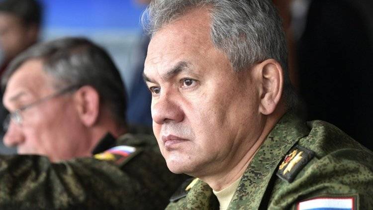 Министр обороны РФ провел переговоры с главнокомандующим курдских сил в Сирии