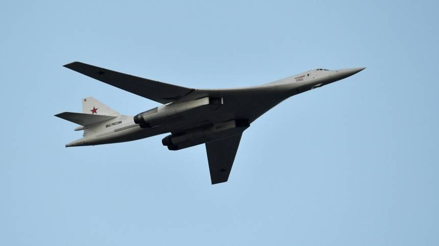 Видео прибытия в ЮАР российских стратегических бомбардировщиков Ту-160