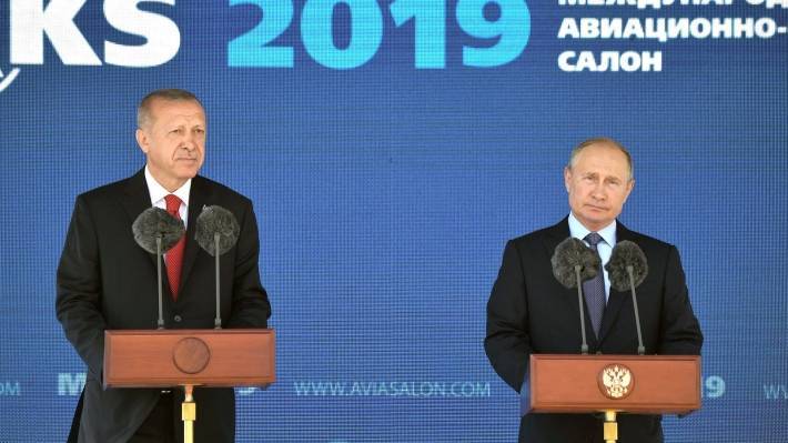 Переговоры Путина и Эрдогана в Сочи длятся более четырех часов
