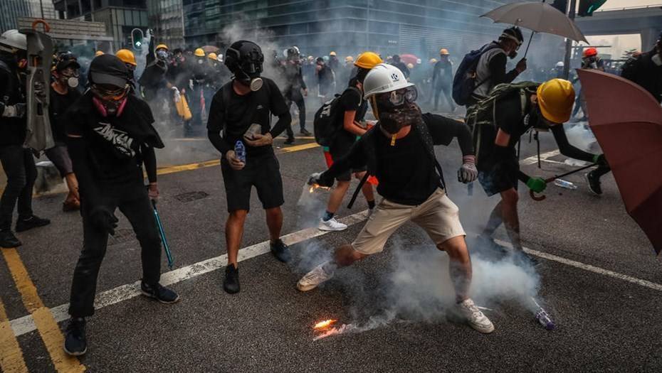 Власти Гонконга отозвали законопроект об экстрадиции после массовых протестов