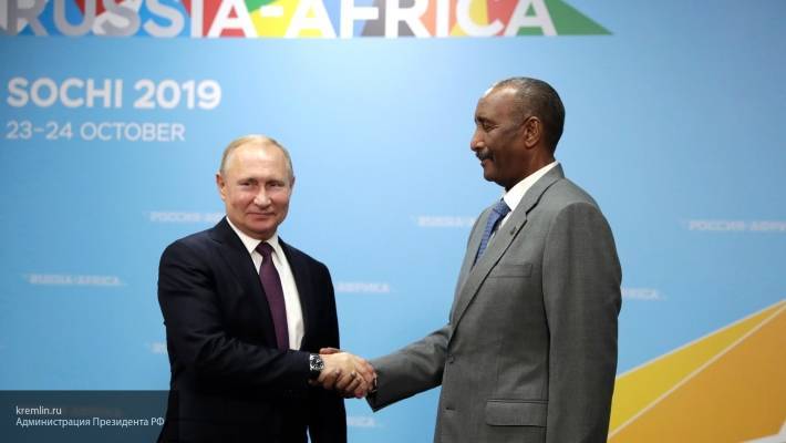 Путин обещал оказать помощь властям Судана в установлении нормализации обстановки в стране