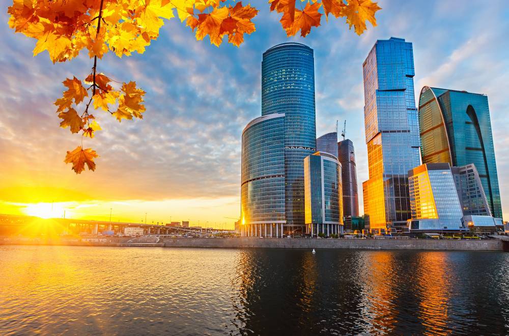 Золотая пора: топ-5 городов России для экскурсий осенью