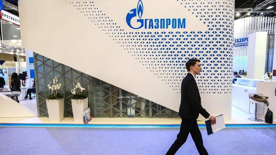Агрегатное состояние мечты. "Газпром" планирует запустить в Петербурге и Ленобласти 37&nbsp;газовых заправок за пять лет