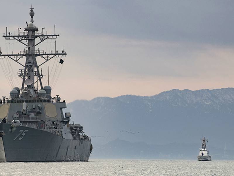 Американский эсминец следил за действиями России в Заполярье