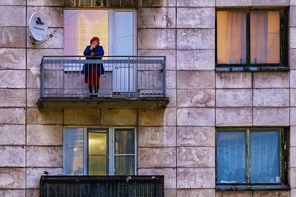 Приезжим в Москве предложили жить на балконах