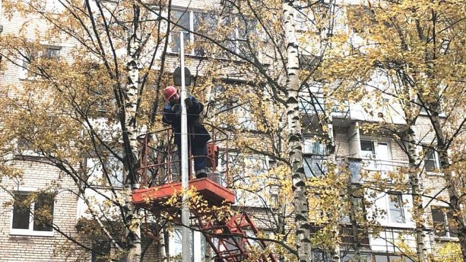 "Ленсвет" обновит освещение в квартале Василеостровского района