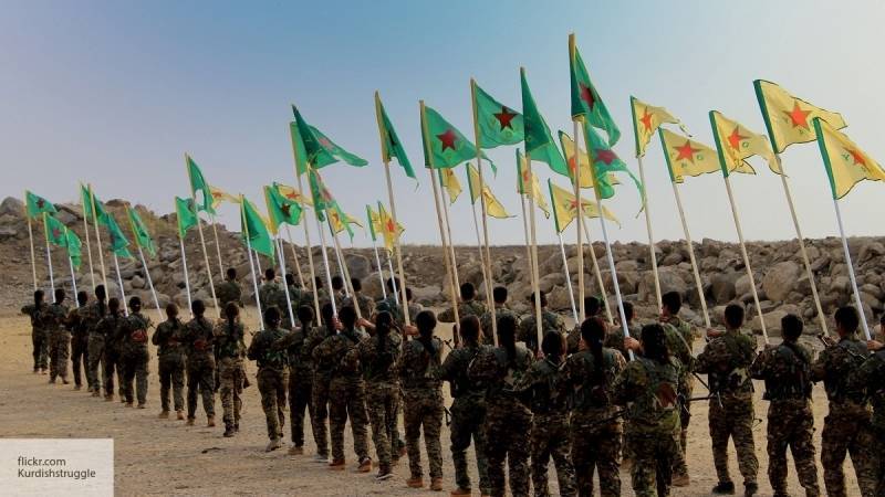 Представитель SDF заявил об отходе курдов-радикалов на 32 километра от границы Турции
