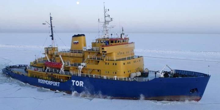 В Росморречфлоте заявили о ложной тревоге на борту ледокола "Тор"
