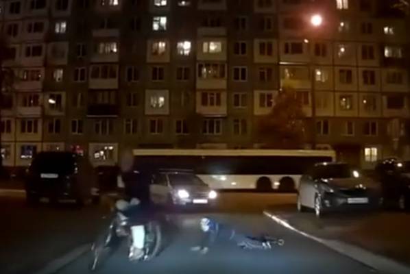 Женщину из Казани, которая привязала сына к велосипеду, оштрафуют за нарушение ПДД
