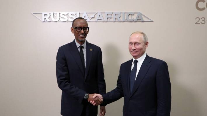 Путин поблагодарил президента Руанды за приезд в Россию в день рождения