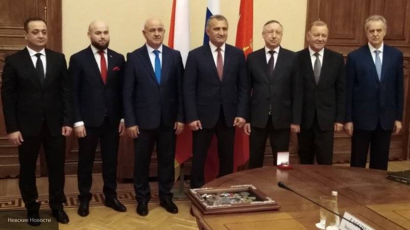 Беглов обсудил с президентом Южной Осетии выгодные взаимоотношения с Петербургом
