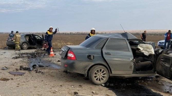 В Волгоградской области в ДТП погибли три человека