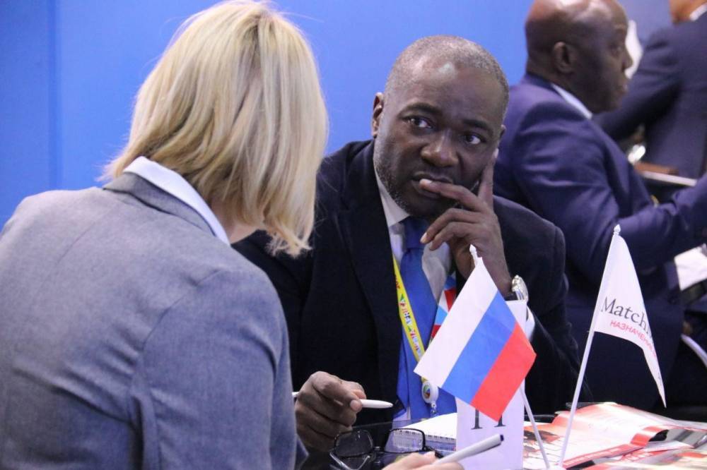 Африканский политик призвал избавить южный континент от Франции и сотрудничать с РФ