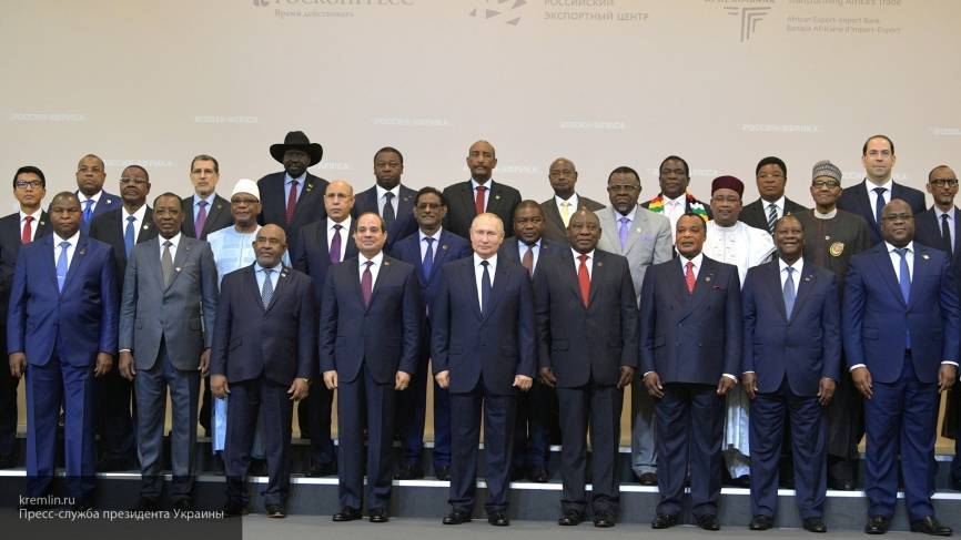 Лидер Буркина-Фасо направил Путину приглашение на встречу «сахельской пятерки»