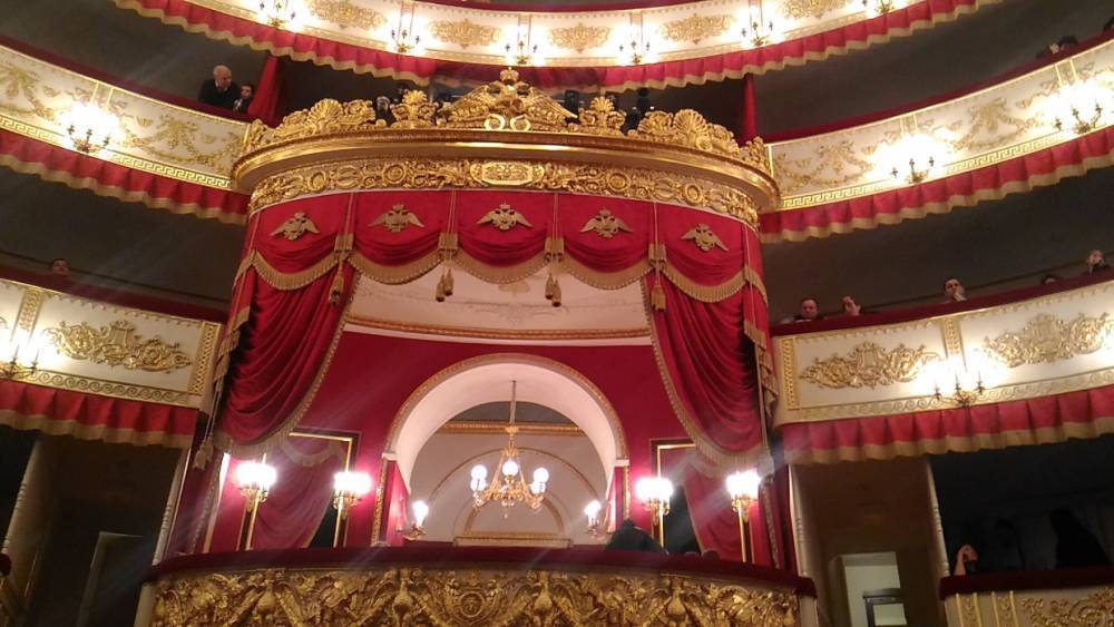 Появление площадки Александринки в Москве позволит создать дом национальных театров