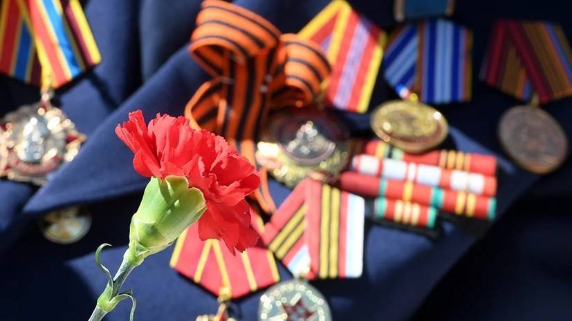В Петербурге одобрили единовременную выплату ветеранам в связи с 75-летием Победы