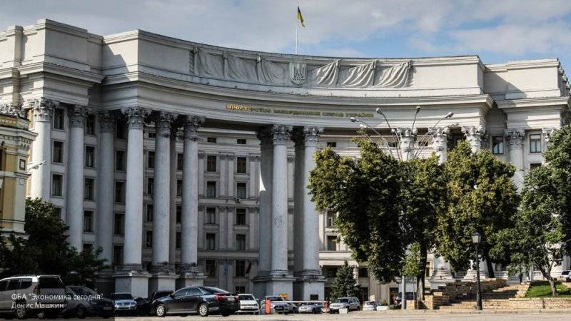 Киев проболтался о настоящих целях "нормандского саммита" по Крыму и Донбассу