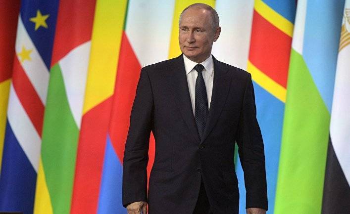 Путин обхаживает африканские страны в Сочи, предлагая выступить посредником в споре о плотине на Ниле