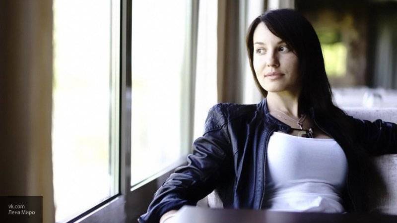 Лена Миро раскритиковала жену Михалкова за ее глупость и наивность