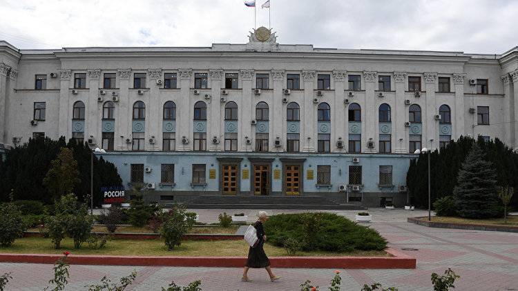 Аксенов назначил двух вице-премьеров правительства Крыма