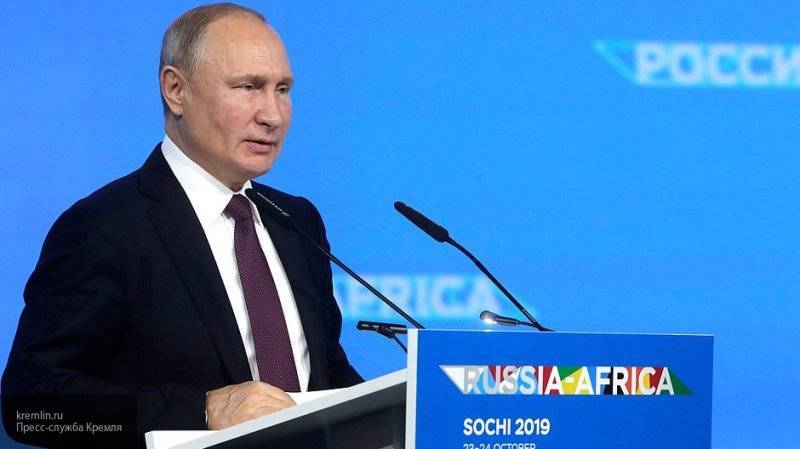 Путин подчеркнул, что важной сферой сотрудничества России и Африки является образование