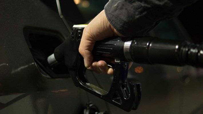Штрафы АЗС за недолив бензина ужесточат в 2021 году