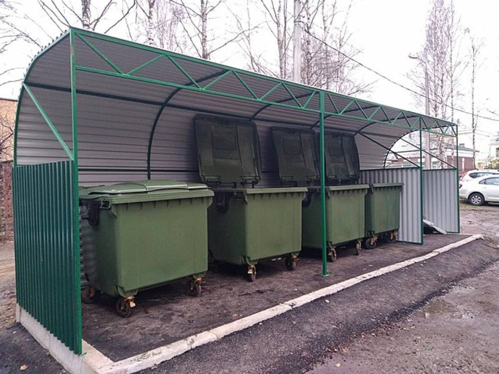 В Сыктывкаре появились новые контейнеры евростандарта для сбора отходов