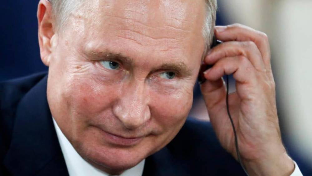 Путин отключает Россию от мирового интернета