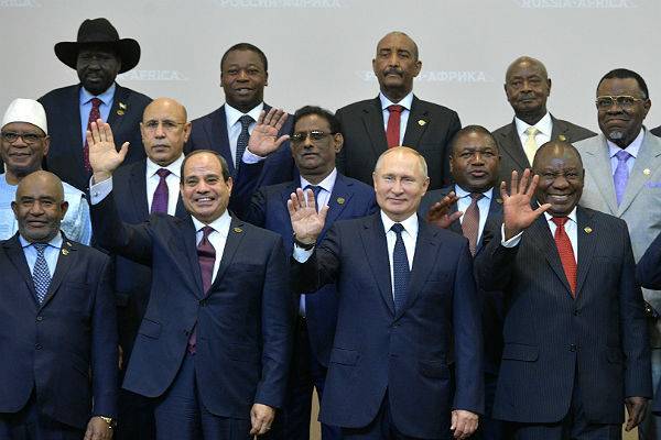 В Кремле объяснили смысл списания африканского долга