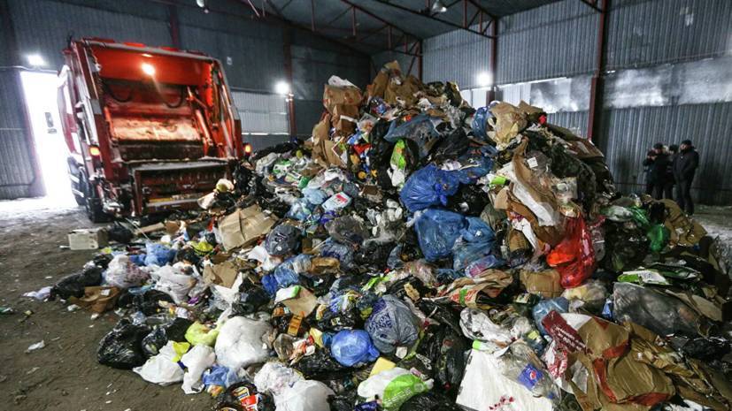 Эксперт предложил запустить в России двухконтейнерную систему по переработке отходов