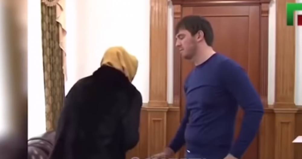 Ислам Кадыров - Видео, как экс-мэр Грозного пытает женщину электрошокером - ren.tv