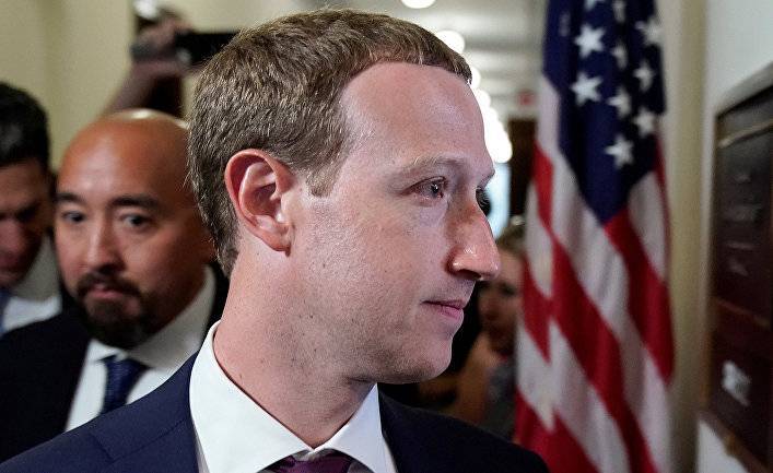 Марк Цукерберг: «Фейсбук» поймал Россию и Иран на попытках вмешаться в выборы 2020 года (NBC News, США)