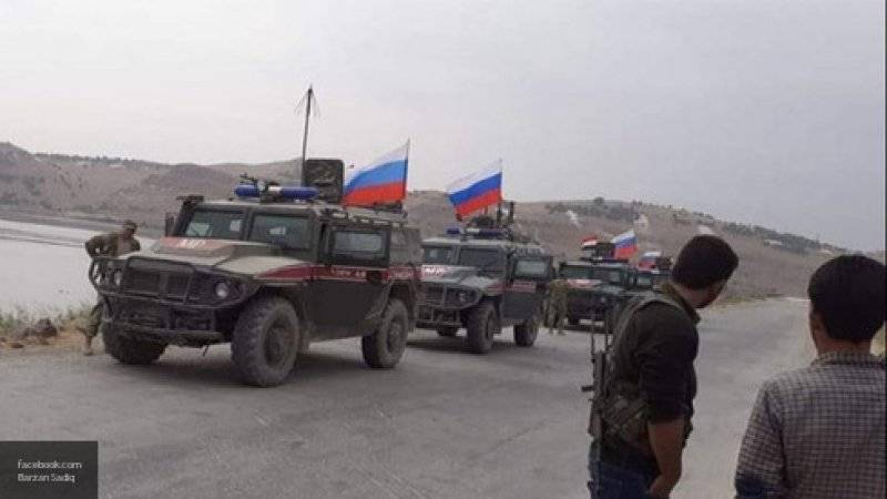 Российская военная полиция патрулирует север Сирии, контролируя вывод курдов-террористов