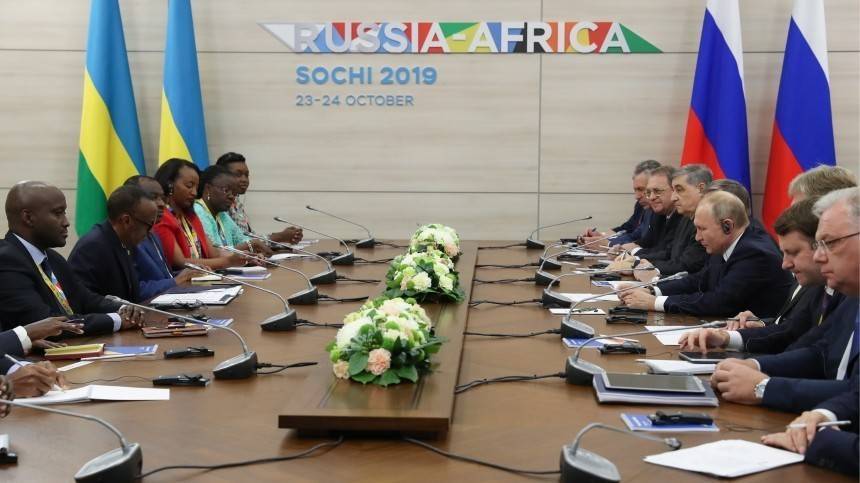 Россия и страны Африки договорились противодействовать валютному шантажу