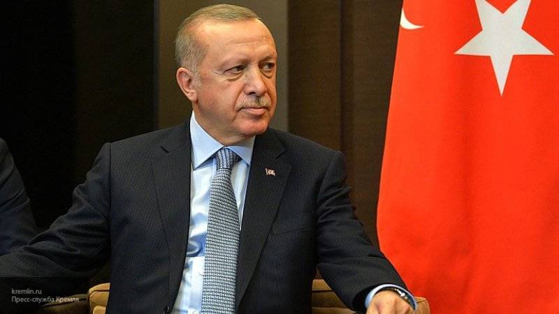США должны выдать Турции главаря курдов-террористов из SDF, заявил Эрдоган