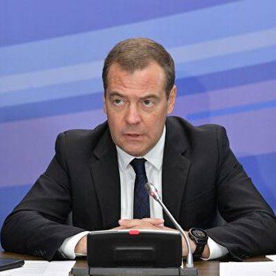 Медведев упрекнул США в неконкурентной борьбе с интеграционными процессами в ЕАЭС