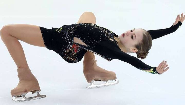Skate Canada. Александра Трусова занимает третье место после короткой программы