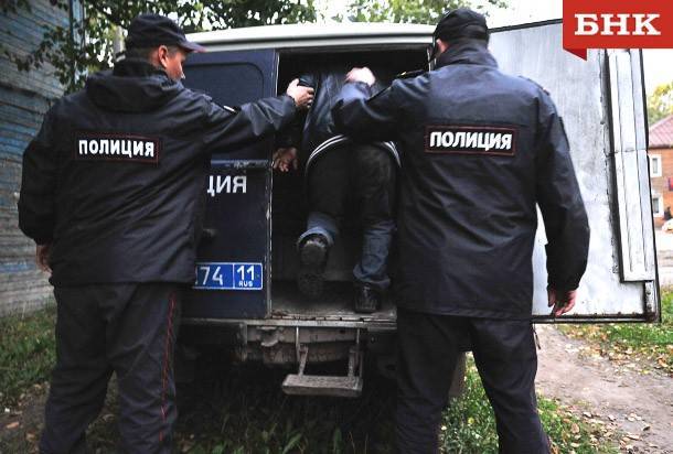 Стали известны подробности уголовного дела о нападениях на торговые точки в Сыктывкаре