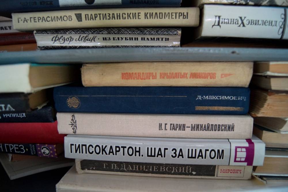 Петербуржцы смогут бесплатно обменяться книгами в библиотеке на Измайловском