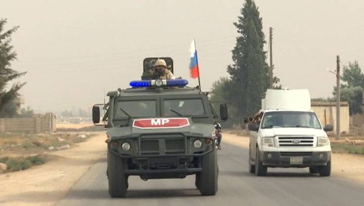 Военная полиция России провела патрулирование в сирийском Эль-Камышлы