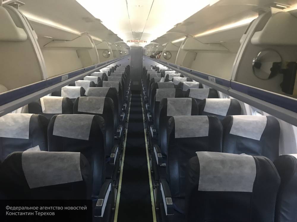 Пассажиры рейса Москва – Владивосток ответят за «непристойности» на борту самолета