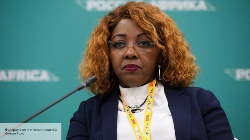 Правозащитница Лоренс Ндонг считает, что Россия может помочь Африке укрепить суверенитет