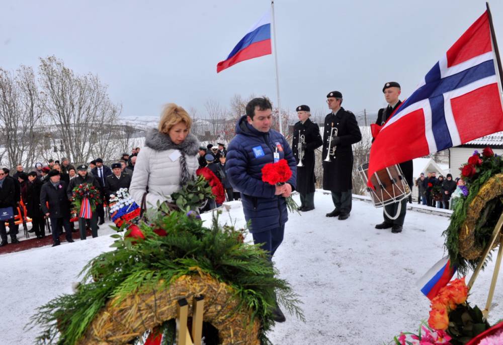 Губернатор Мурманской области с делегацией посетил норвежские места сражений