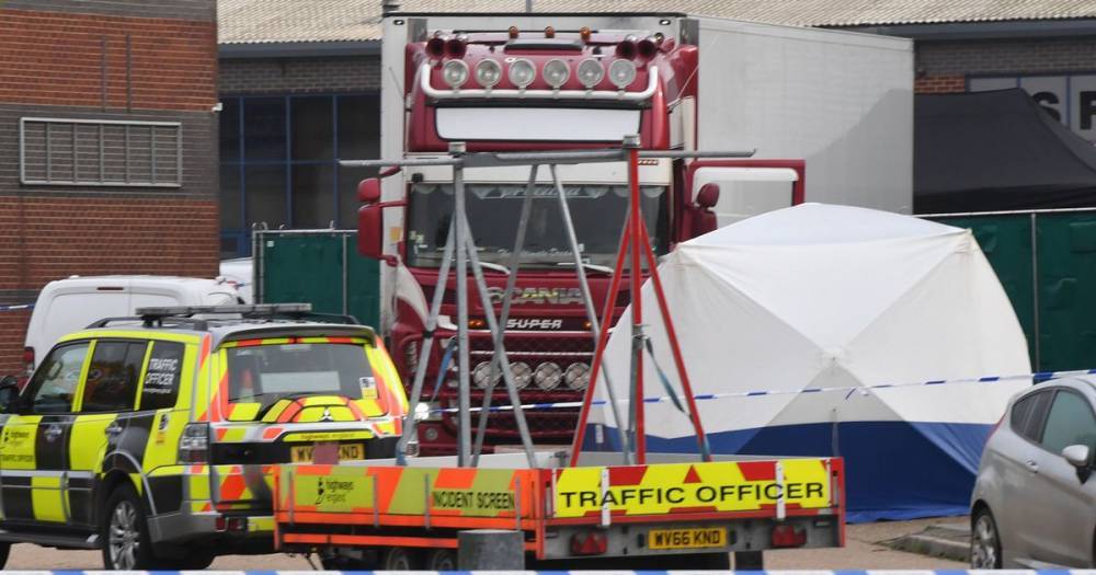 Задержан еще один подозреваемый по делу о 39 трупах в грузовике в Англии