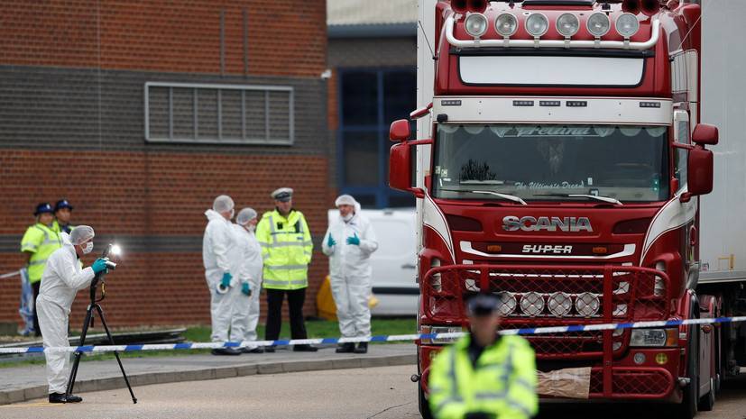 Задержаны двое подозреваемых по делу о 39 трупах в грузовике в Англии