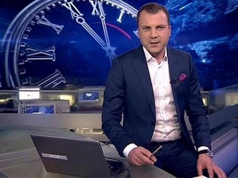 "Бандеровец поверил в себя": ведущий ток-шоу "60 минут" выгнал из студии украинского политолога за хамство