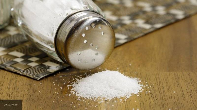 Ученые обнаружили связь между потреблением соли и старческим слабоумием